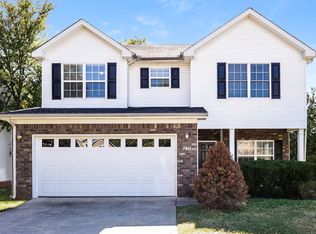 2467 Oak Hill Dr, Murfreesboro, TN 37130