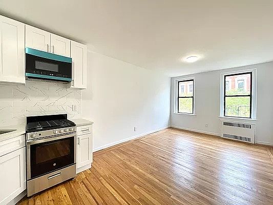 1st image of 128 Saint Marks Pl APT 4D