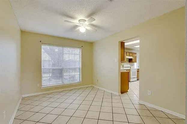 Formal dining / office
