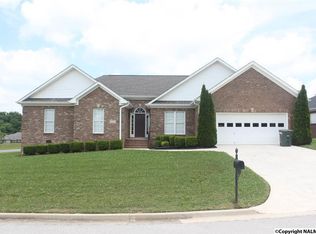101 Burwell Cove Dr, Harvest, AL 35749