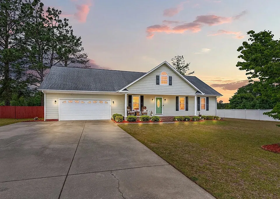 4552 Canasta Ct