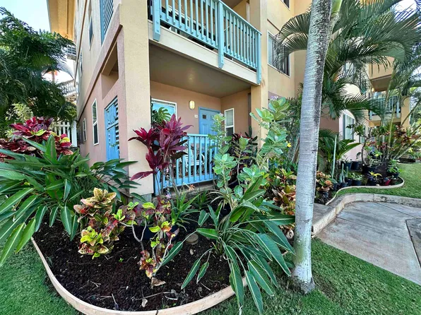 10 Heather Ln APT 215, Lahaina, HI 96761