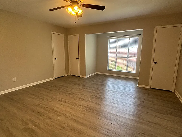 8236 Heartfield Ln — Photo 6