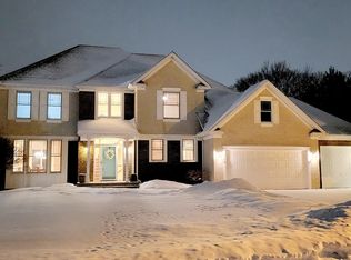 1704 Brant Cir, Eagan, MN 55122