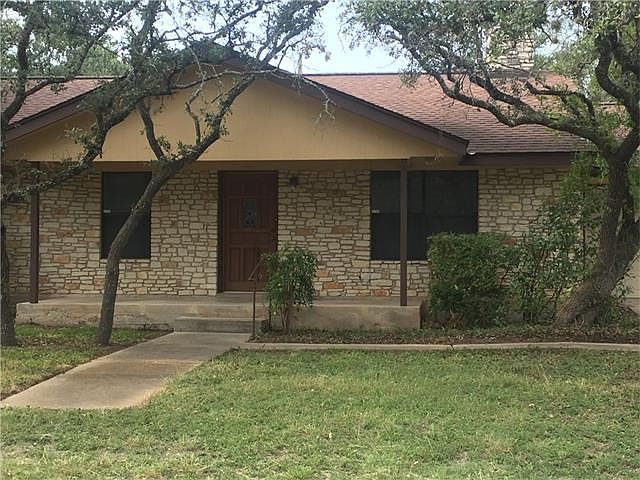 1st image of 403 Lone Star Dr