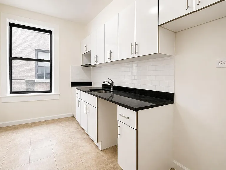 1803 Riverside Dr #5D — Photo 10
