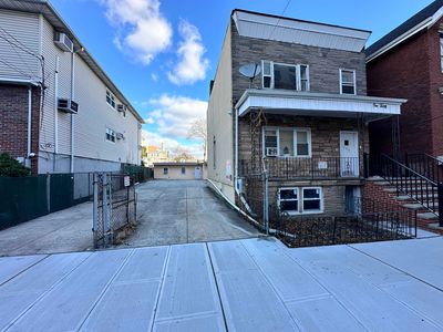 130 37th St, Union City, NJ, 07087