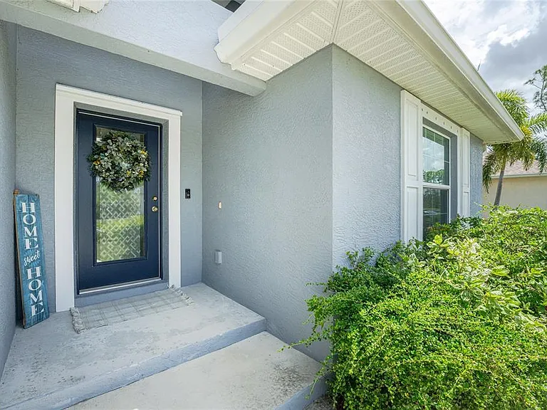 310 Albatross Rd — Photo 7
