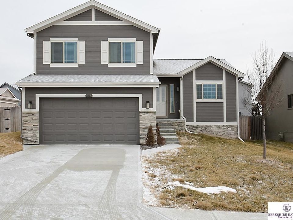 1st image of 7817 N 86th Ave