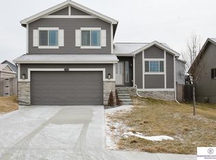 7817 N 86th Ave, Omaha, NE 68122