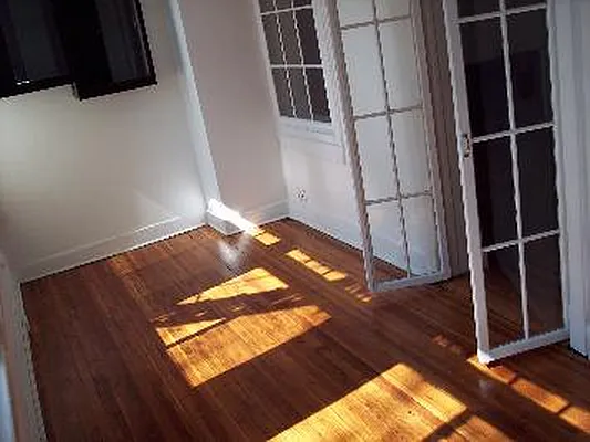 Rented by Corcoran | media 23