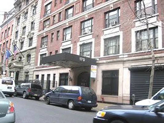 Rented by Douglas Elliman | media 33