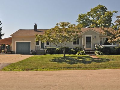 76 Puritan Ave, Coventry, RI, 02816