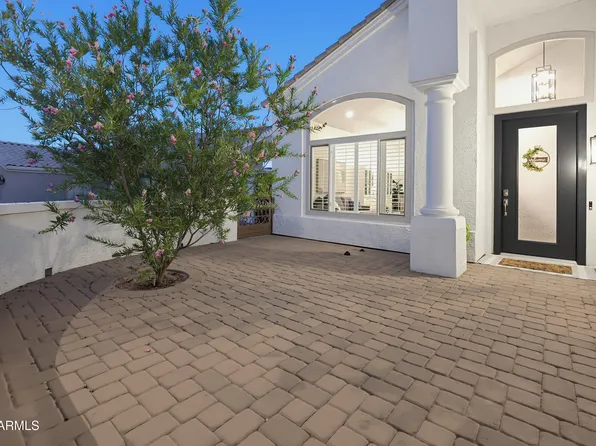13 W SILVERWOOD Drive, Phoenix, AZ 85045