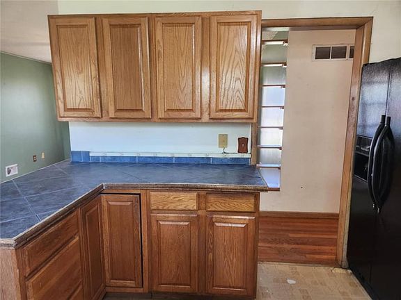 5th image of 13713 E 41st St S