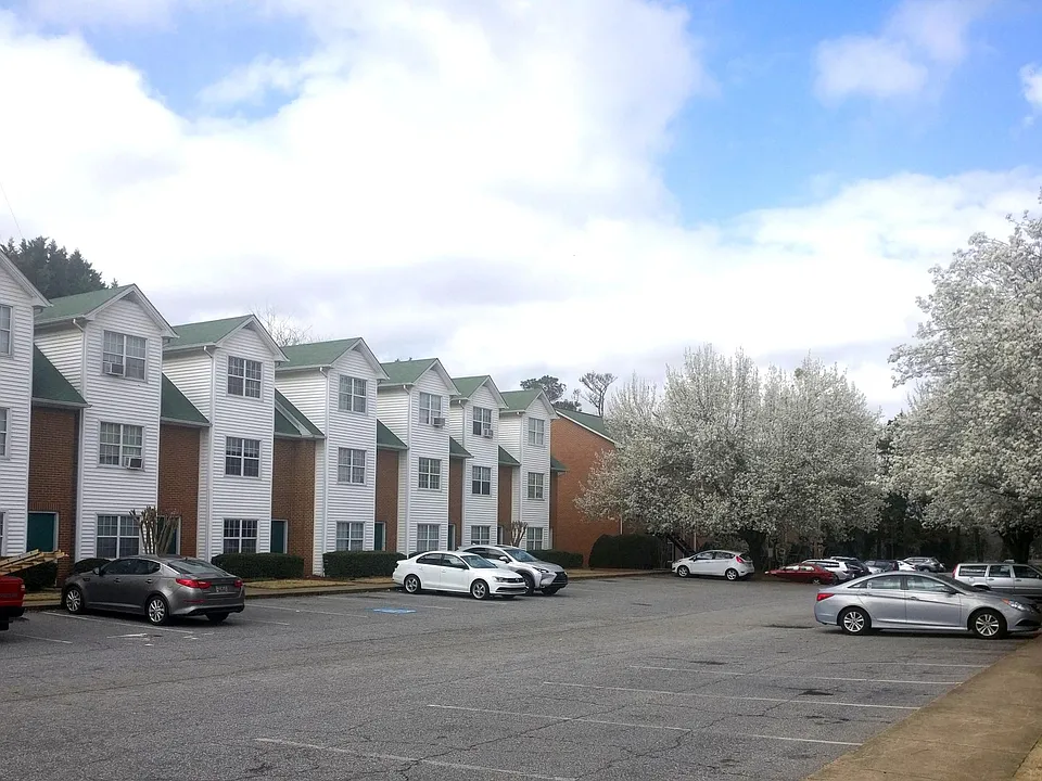 2165 S Milledge Ave #D4