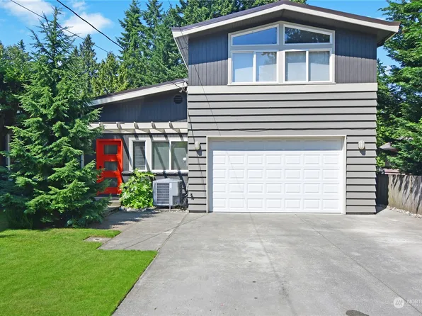 15521 1st Avenue NW, Shoreline, WA 98177