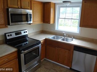 4 Junie Ct, Fredericksburg, VA 22407