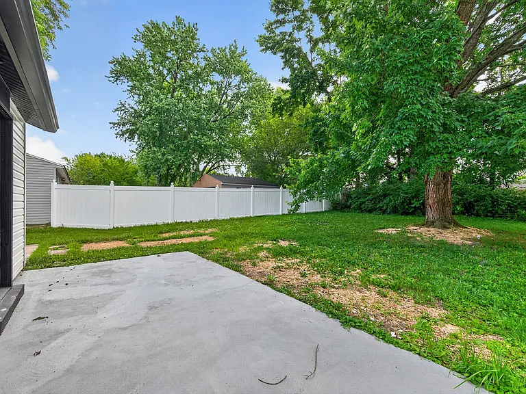 3455 Redskin Dr — Photo 29