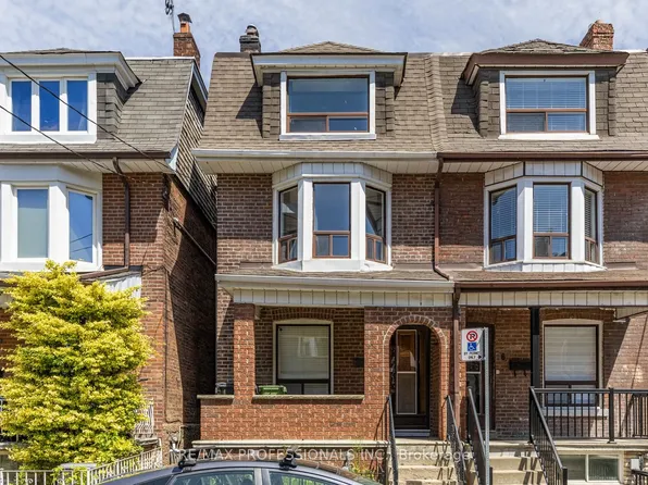 8 Parr St, Toronto, ON M6J 2E3