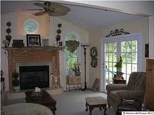 2nd image of 1856 Whitesville Rd