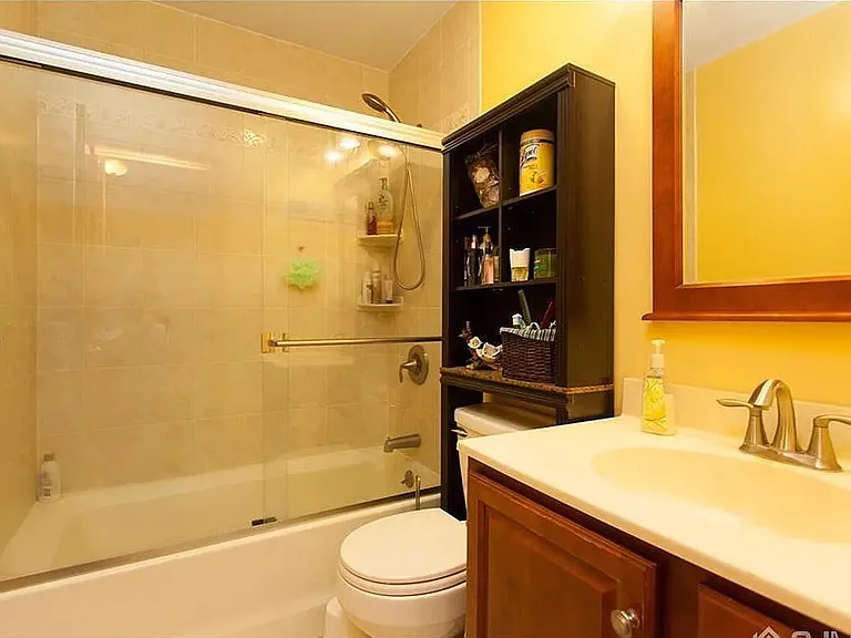6 Sherwood Rd — Photo 14