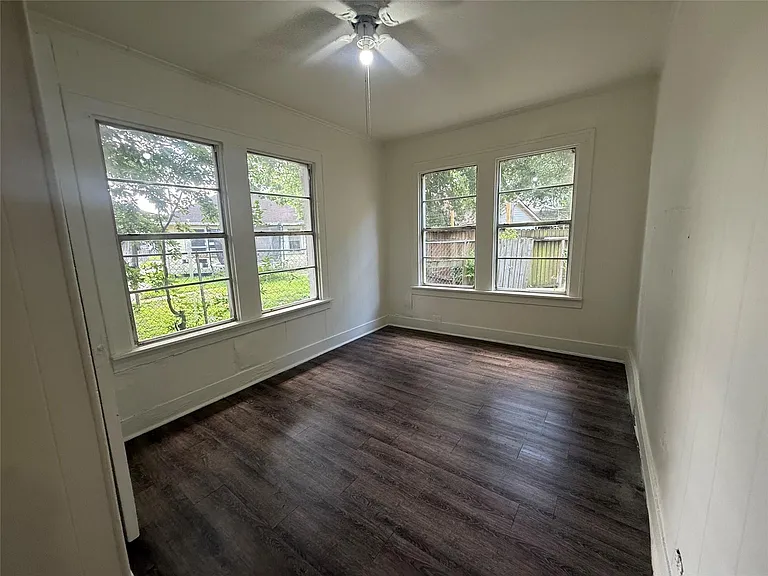 7002 Vandeman St #5 — Photo 7