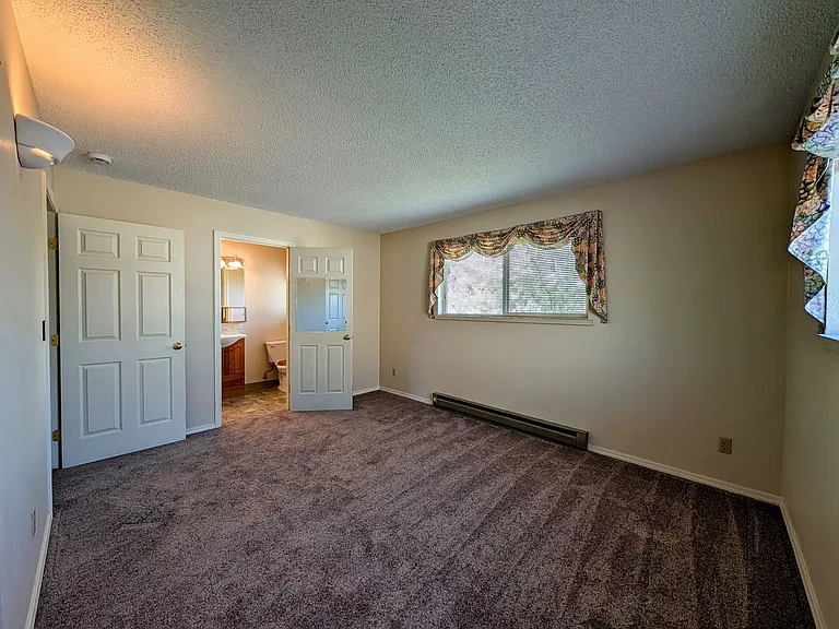 1616 Jefferson St — Photo 4