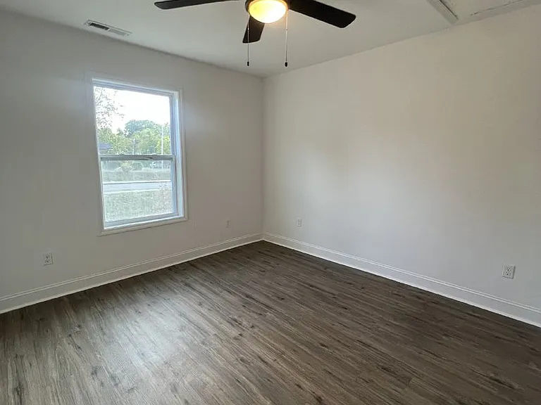 1500 Arlington Ave — Photo 7