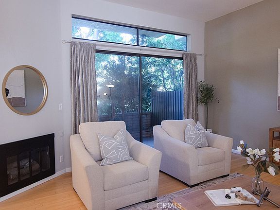 5th image of 469 S Catalina Ave