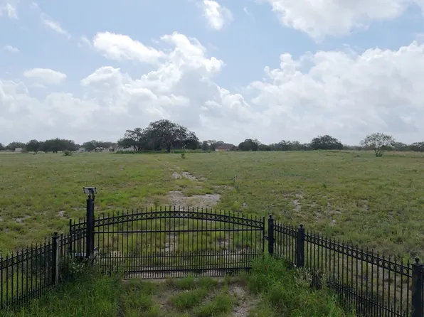 LOT 2 County Road 6723 LOT 2, Natalia, TX 78059