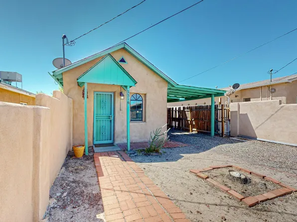 2316 Dora Ave NW, Albuquerque, NM 87104