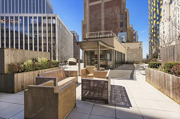 Rented by Renetta Real Estate | media 79