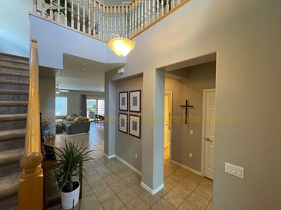 3rd image of 10472 E Capercaillie St