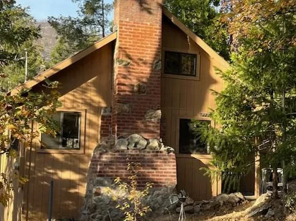 52236 Nibblock Ln, Shaver Lake, CA 93664