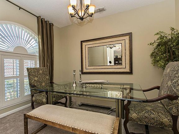 4th image of 4415 Pebble Brook Dr