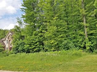 8376 Raleigh Pl, Concord Township, OH 44077