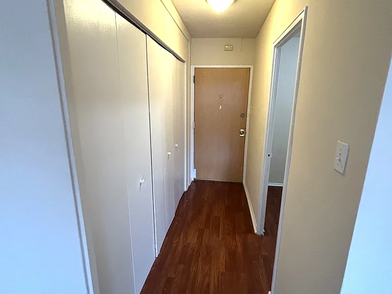 2101-17 Chestnut St #724 — Photo 11