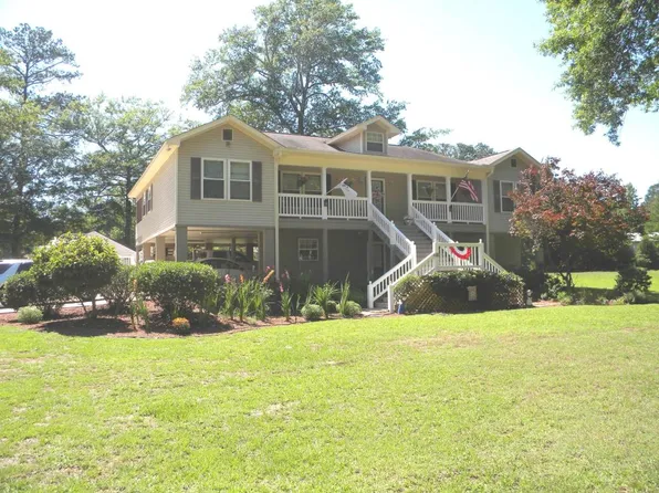 234 Cypress Dr, West Point, MS 39773