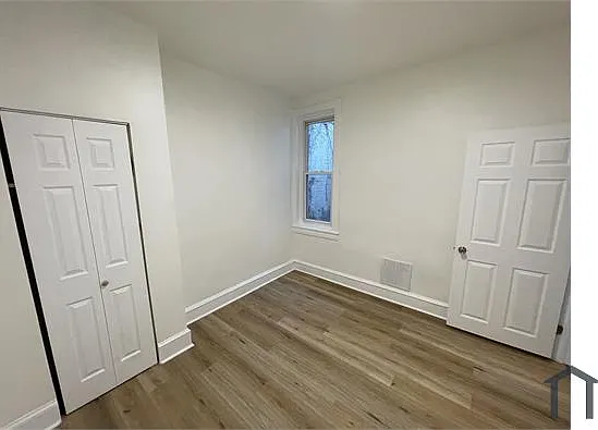 2460 N Myrtlewood St — Photo 12