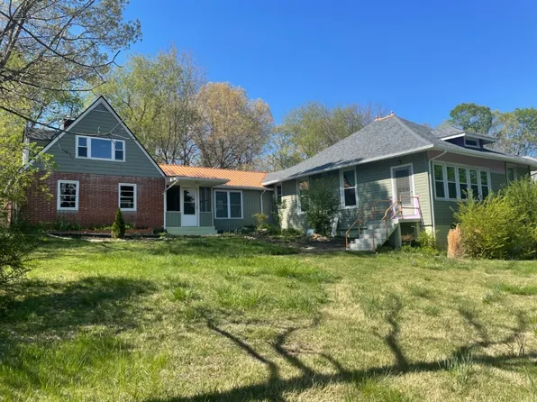 600 9th St, Altavista, VA 24517