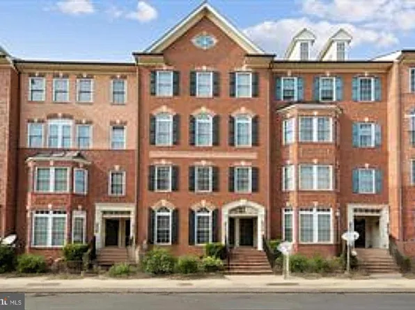 9512 Hyde Pl #9512, Frederick, MD 21704