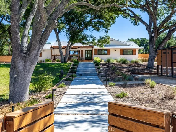 8065 Cristobal Ave, Atascadero, CA 93422