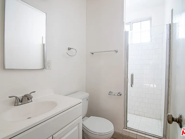 1937 S Bedford St #4 — Photo 17