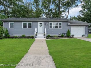 1233 Clearview St, Forked River, NJ 08731