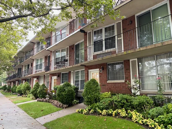 9971 Shore Road image 8 of 9