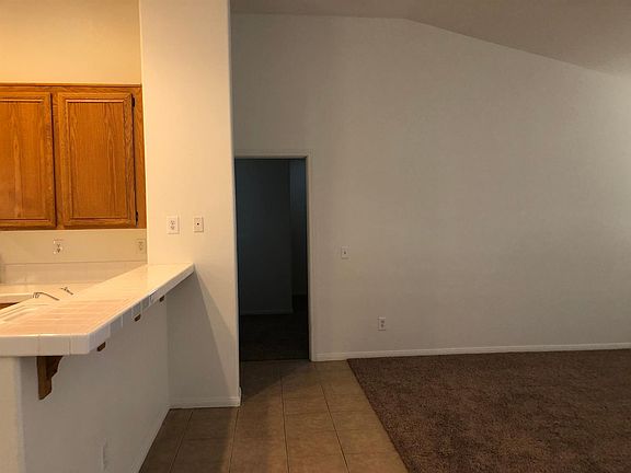 3rd image of 67634 Oro Loma St