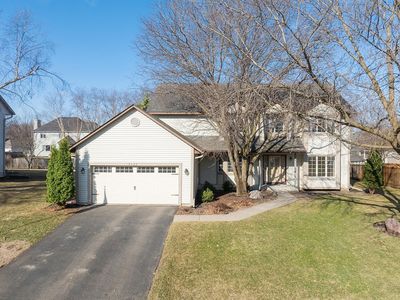 9032 McGuffey Rd, Eden Prairie, MN, 55347