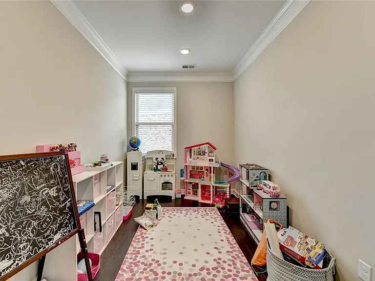 5525 Nesmith Ct — Photo 19