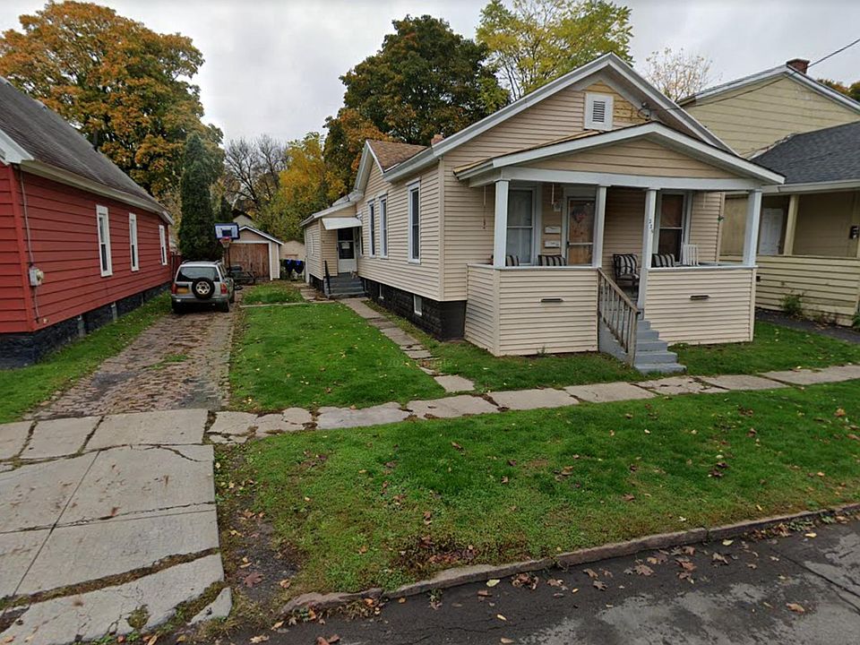 1st image of 229 Hier Ave #2